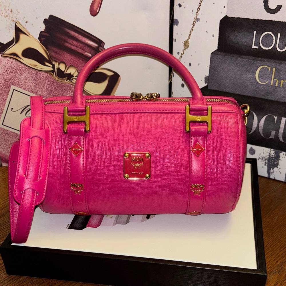 MCM Vintage Pink Textured Leather Cylinder Barrel Boston Bag - Gold Hardware